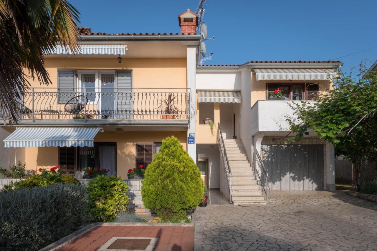 Newly Renovated Holiday Apartment Sirius Poreč Exteriör bild